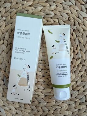 NIB ROUND LAB Soybean Cleanser 150mL Korean Skincare Face Wash K-Beauty